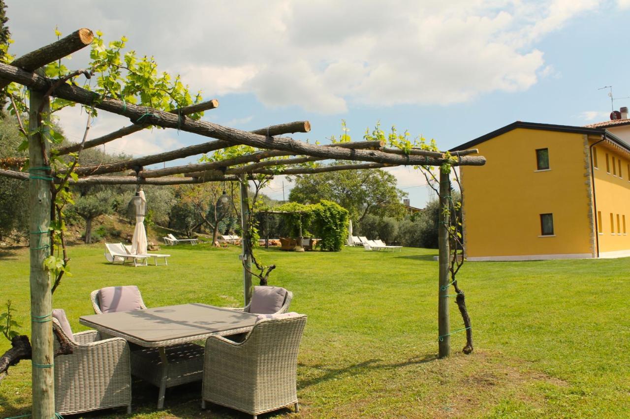 كافايون فيرونيسي Agriturismo B&B Le Casette Sul Garda المظهر الخارجي الصورة