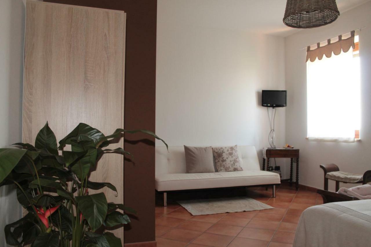 كافايون فيرونيسي Agriturismo B&B Le Casette Sul Garda المظهر الخارجي الصورة