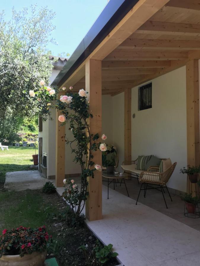 كافايون فيرونيسي Agriturismo B&B Le Casette Sul Garda المظهر الخارجي الصورة